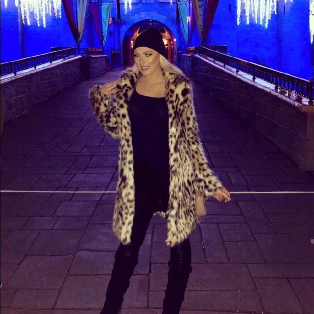 Missguided Faux Fur Leopard Print Coat - Beige & Black